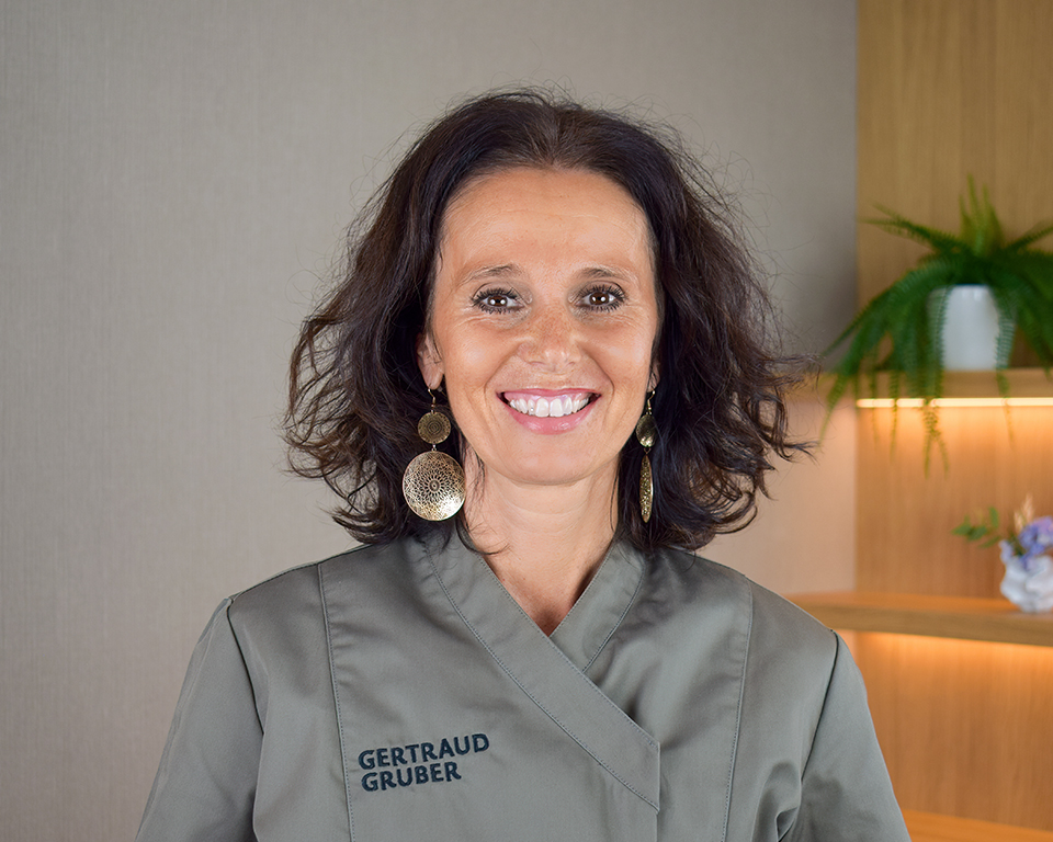 Eine von 1200 Gertraud Gruber Fachkosmetikerinnen
